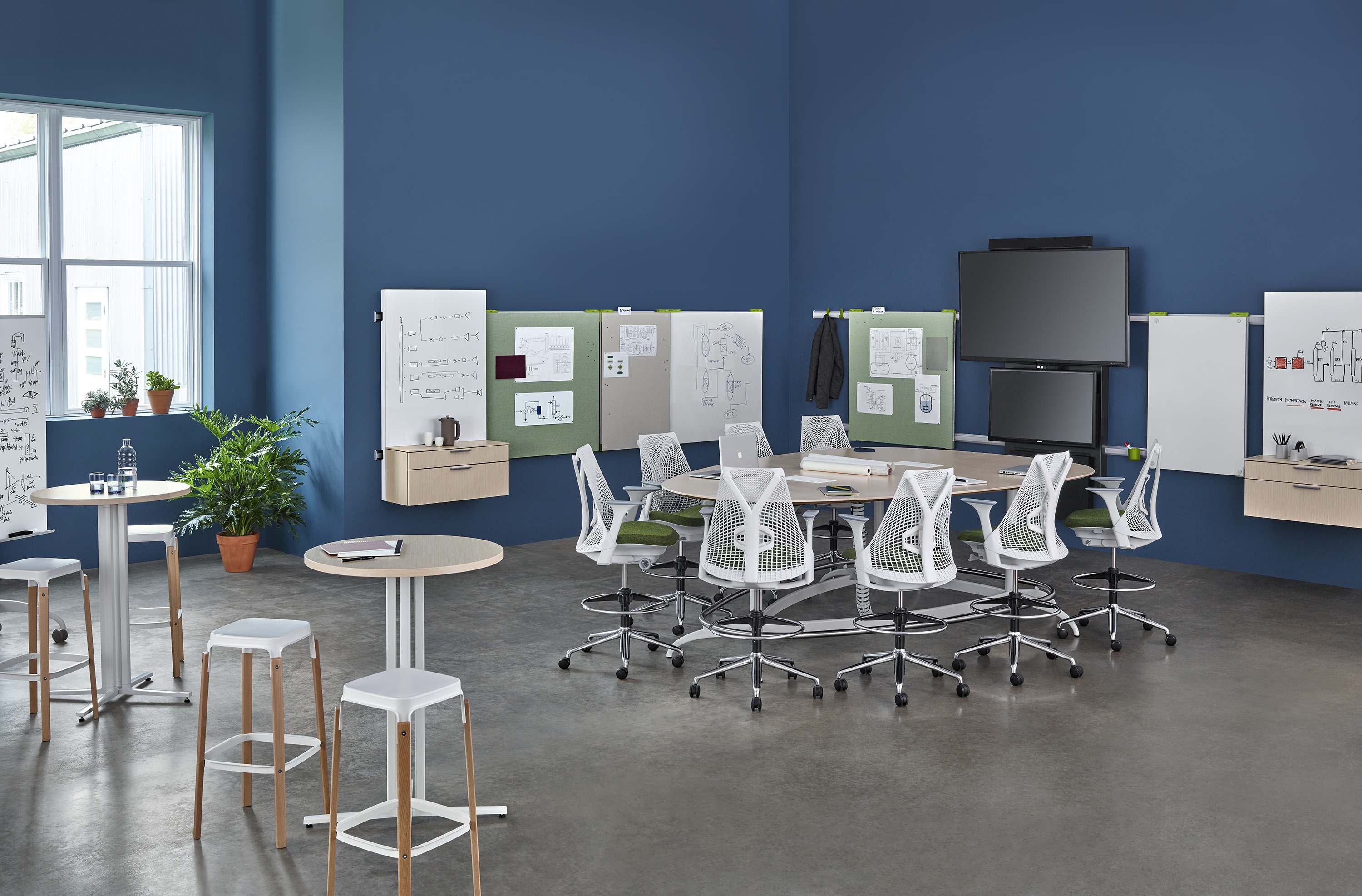 培训家具|书写板|办公家具|（中国）科技公司家具|飞地墙面活动书写板